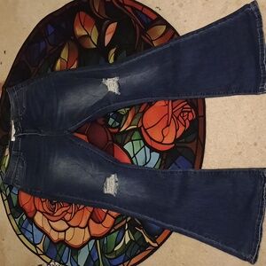 Celebrity Ace Flare Jean